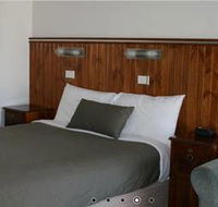 Central Motel - Holiday Cairns