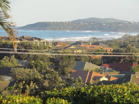 Club Yamba Luxury Hilltop Villas - Holiday Cairns 7