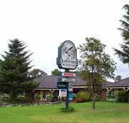 Bushmans Comfort Inn - Holiday Cairns