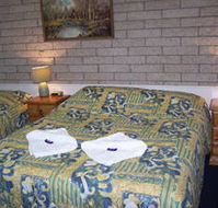 Ebor Falls Hotel Motel - Holiday Cairns