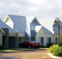 Forte Cape View Apartments - Holiday Cairns