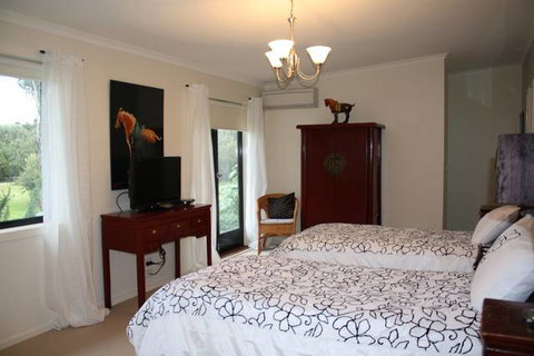Harmony Bed And Breakfast - Holiday Cairns 5