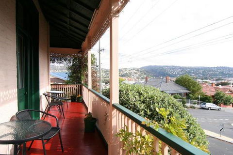 Hillview House - Holiday Cairns 2