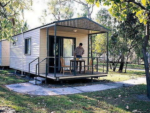 Kakadu Lodge & Caravan Park - Holiday Cairns 0