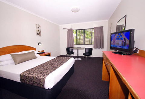 Mackay Resort Motel - Holiday Cairns 1