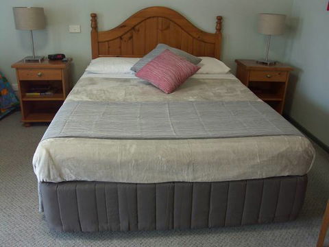 Melaleuca Motel - Holiday Cairns 3