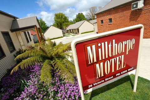 Millthorpe Motel - Holiday Cairns 1