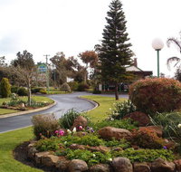 Mount Barker Valley Views Motel and Chalets - Holiday Cairns