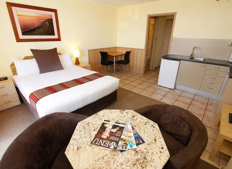 Ocean View Motel - Holiday Cairns 2