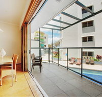 Rolling Surf Resort - Holiday Cairns