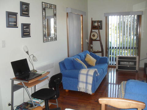 Sanddancers Bed & Breakfast - Holiday Cairns 4