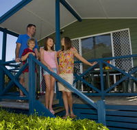 Swansea Gardens Lakeside Holiday Park - Holiday Cairns