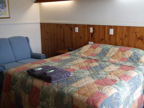 Terang Motor Inn - Holiday Cairns 0