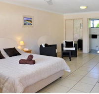 Yamba Twin Pines Motel - Holiday Cairns