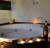 Hidden Valley Forest Retreat - Holiday Cairns