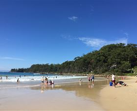 Narrawallee Holiday House - Holiday Cairns 2
