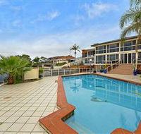 Waterfront Paradise - Holiday Cairns