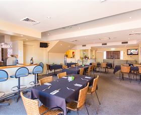 Mackay Rose Motel - Holiday Cairns 0