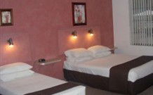 Bella Villa Motor Inn - Forster - Holiday Cairns 0