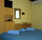 Benjamin Singleton Motel - Singleton - Holiday Cairns
