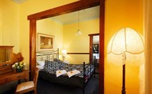 Clarendon Guesthouse - Katoomba - Holiday Cairns 0