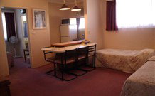 Katoomba Town Centre Motel - Katoomba - Holiday Cairns 0