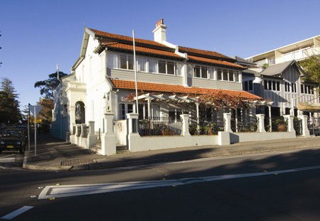 Periwinkle Guest House - Holiday Cairns 0
