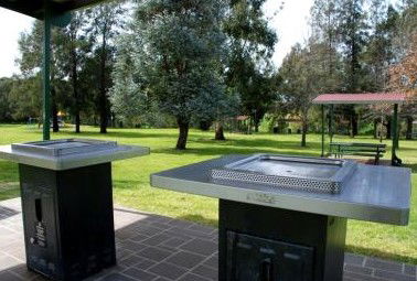 Tallarook Motor Inn - Holiday Cairns 1