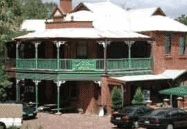 Mundaring Weir Hotel - Holiday Cairns 3
