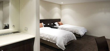 Atlantis Hotel - Holiday Cairns 1