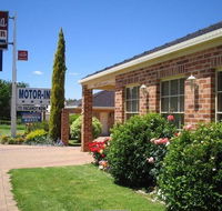 Aalana Motor Inn - Holiday Cairns
