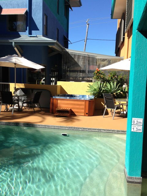 Coolum Beach Resort - Holiday Cairns 2