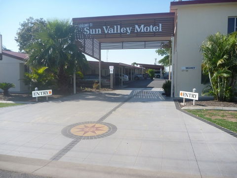 Sun Valley Motel - Holiday Cairns 0