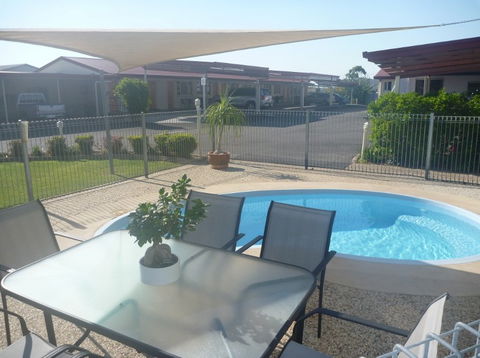 Sun Valley Motel - Holiday Cairns 2