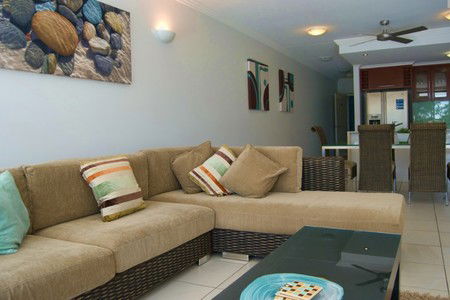 Waters Edge Apartments Cairns - Holiday Cairns 0