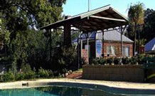 Oakleigh Farm Cottages - Holiday Cairns 0
