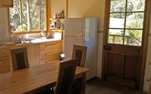 Anketell Forest Cottages - Holiday Cairns 2