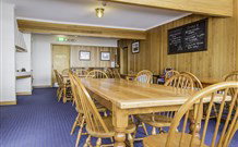 Valhalla Lodge Perisher - - Holiday Cairns 3