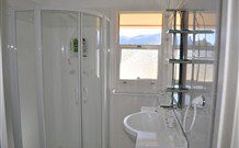 Airly Retreat - Holiday Cairns 3