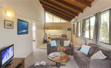 Canowindra Riverview Cottage - Holiday Cairns 1