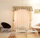 Krinklewood Cottage and Train Carriages - Holiday Cairns