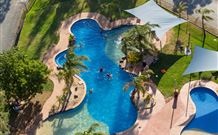 Montrose House And Berry Farm - Holiday Cairns 1