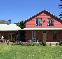 Dunsborough YHA - Holiday Cairns