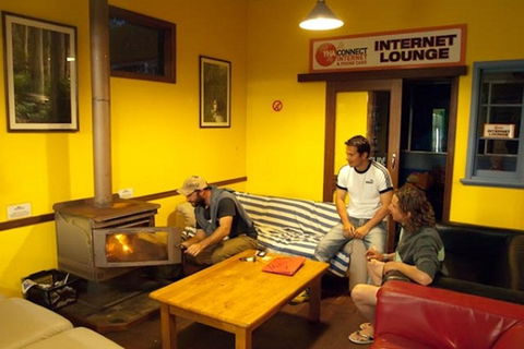 Dunsborough YHA - Holiday Cairns 3