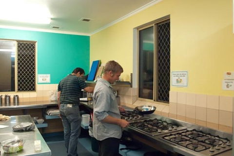 Dunsborough YHA - Holiday Cairns 6