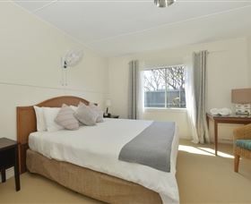Bustard Downs - Holiday Cairns 0
