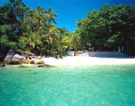 Bedarra - Holiday Cairns 0