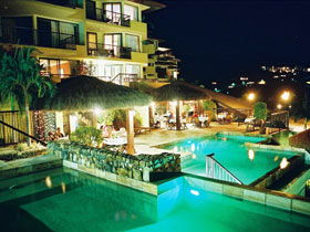 At Waters Edge Resort - Holiday Cairns 1