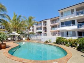 Pandanus Apartments - Holiday Cairns 0