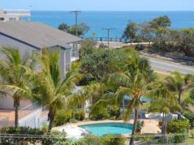 Pandanus Apartments - Holiday Cairns 1